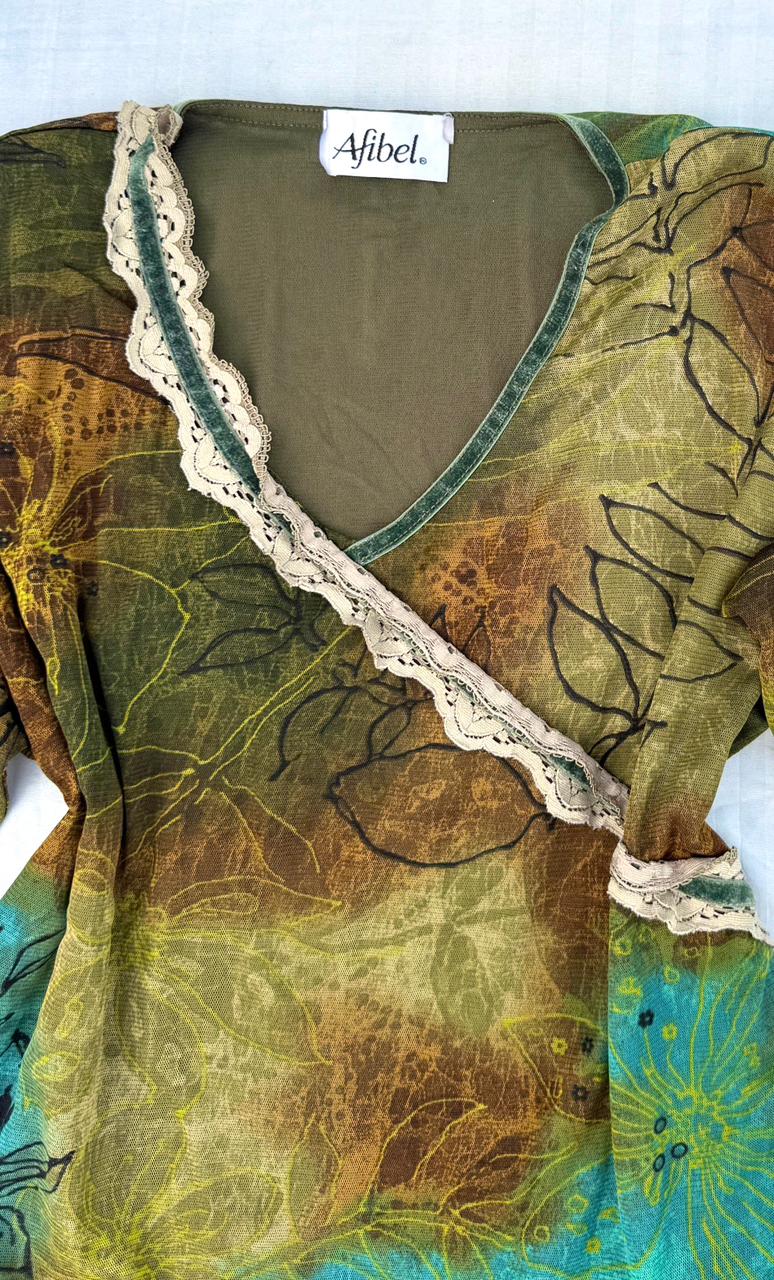 Vintage earth tone top