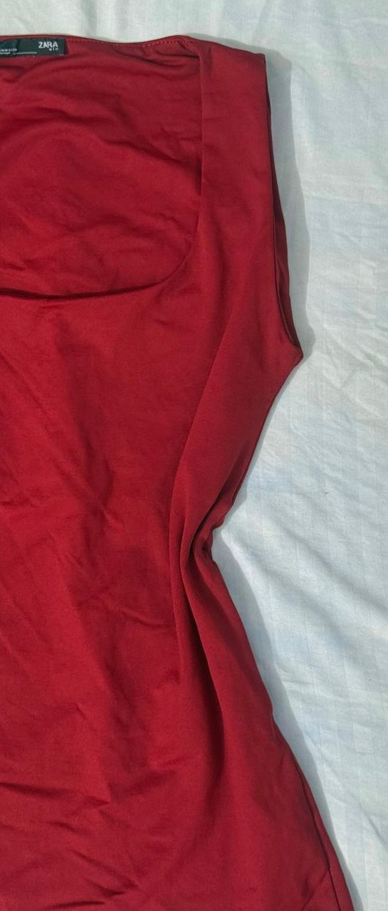 Zara Red Sleeveless Fitted Square Neck Top